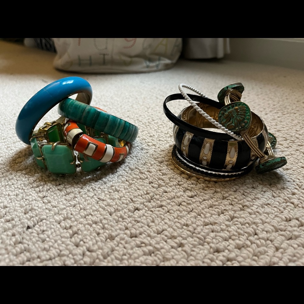 6 Bracelets